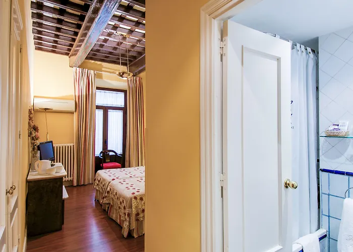 Anacapri Hotel